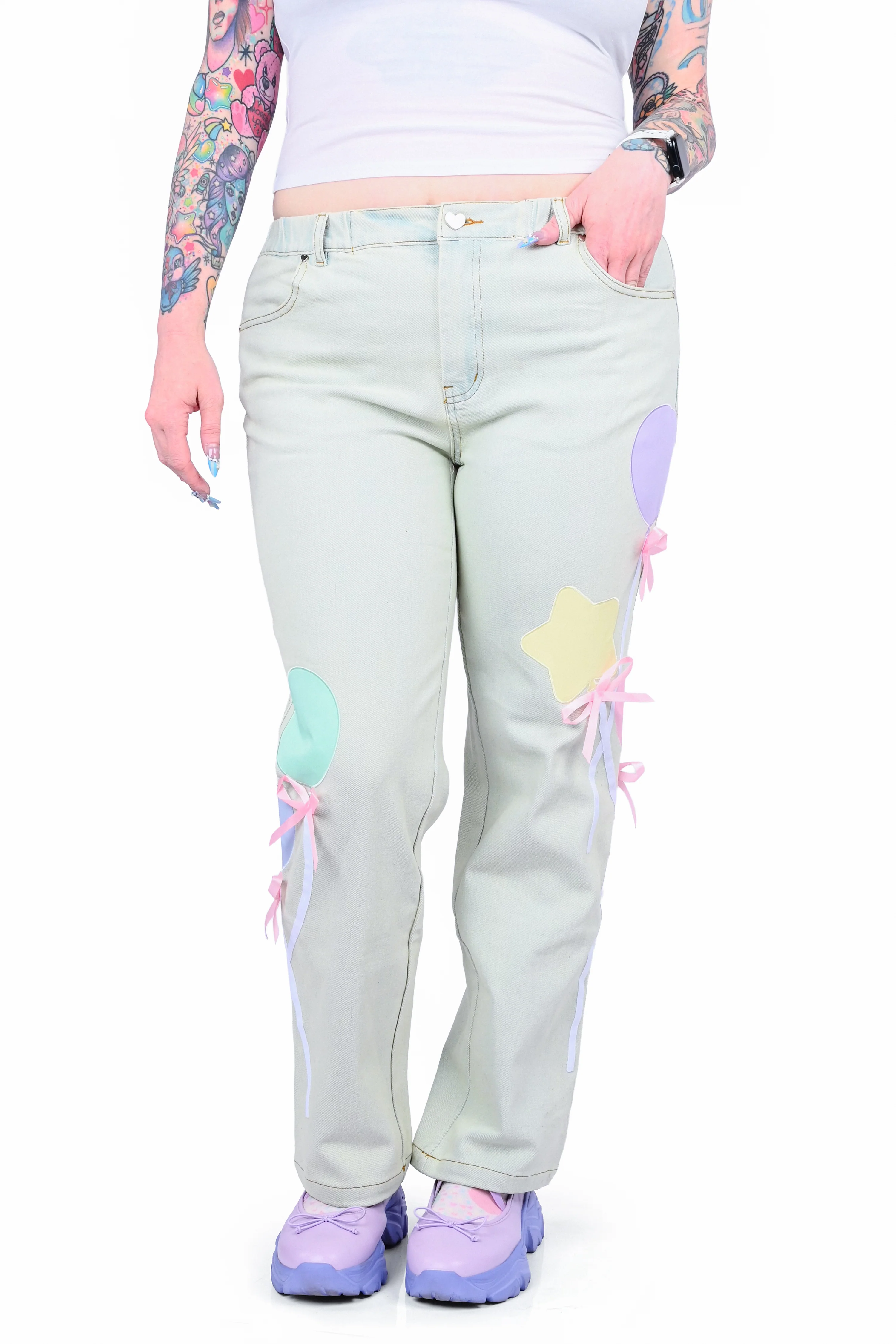 Fitted Bailee Balloon Jeans - Light Wash - Image 3