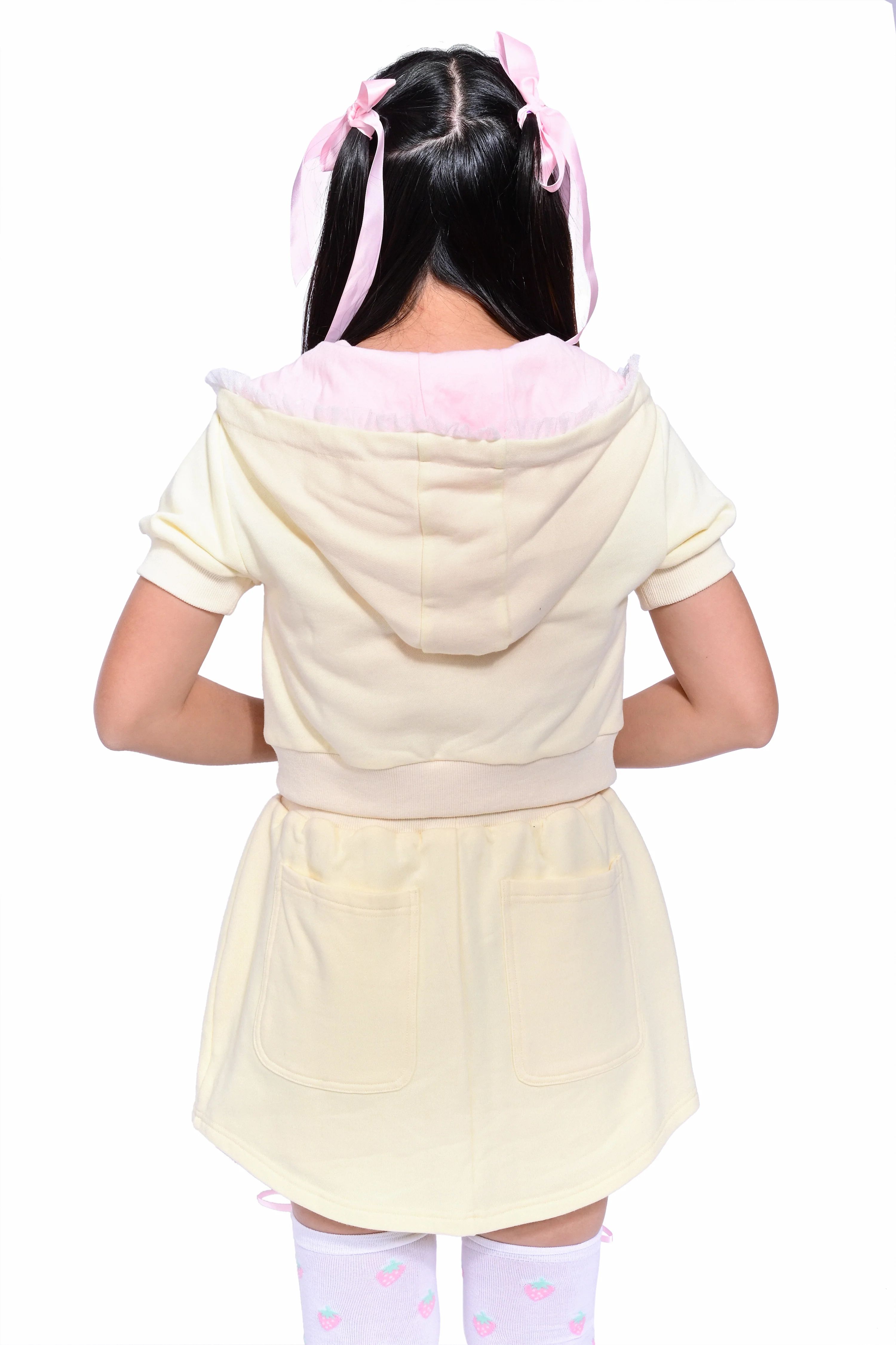 Strawberry Short-Sleeve Cropped Hoodie - Image 9